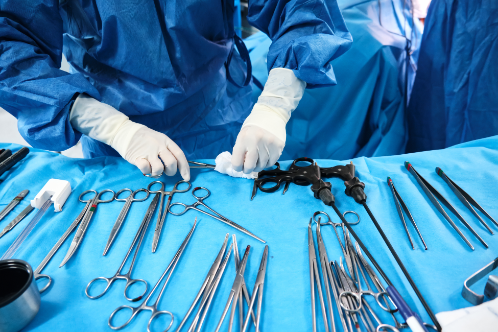 Réparation d'Instruments de chirurgie